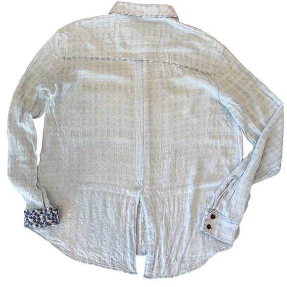 Holding Horses Anthropologie Women's Size Small Whisper Blue Button Down - Picture 5 of 5